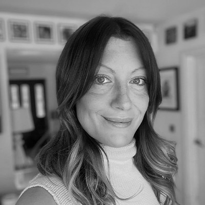 Head for Change | Who we are - Melanie_Bramwell-Popham_-_bandw_Headshot